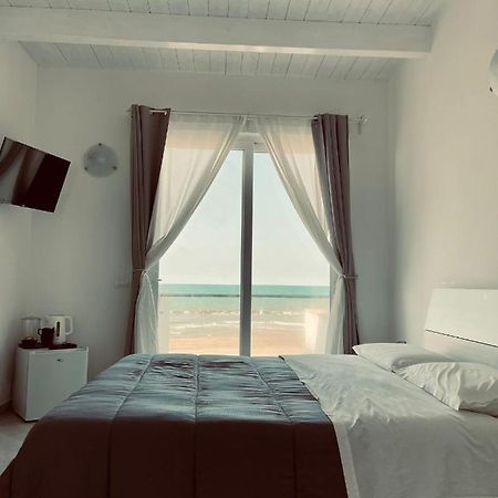 Carfagnini Rooms Termoli Eksteriør bilde